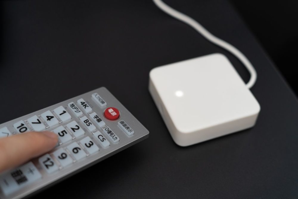 【SwitchBot Hub Mini レビュー】エアコンやテレビ等と接続して変わった生活 - ましろNOTE